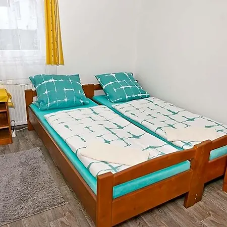 Orman Evi Pod Svahem