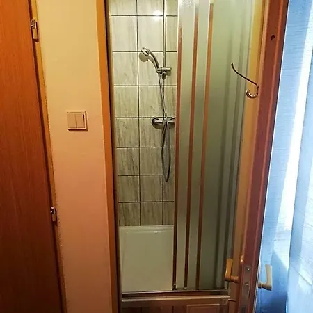 Pod Svahem Orman Evi *